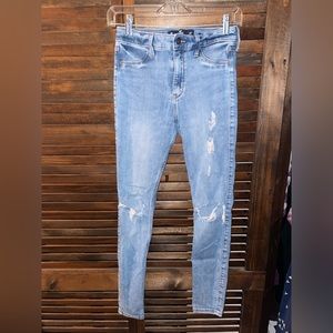 Hollister jeans
